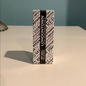 NWT Get Well Nail Recovery